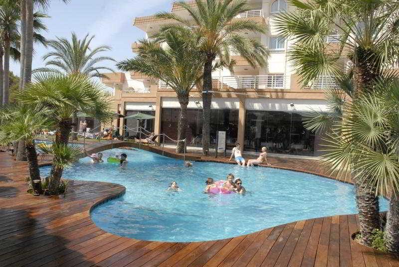 Hotel Illot Suites Cala Ratjada  Buitenkant foto