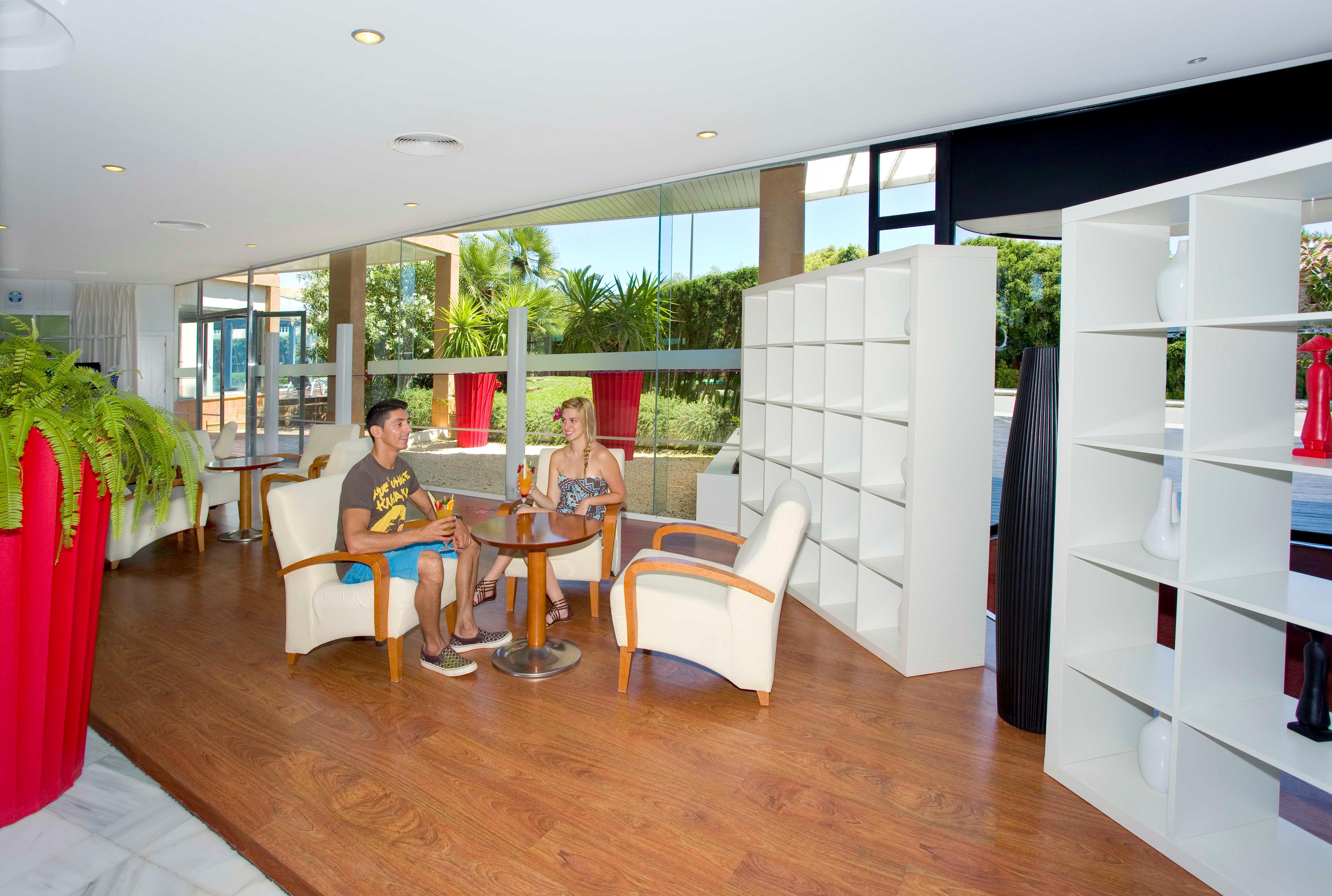 Hotel Illot Suites Cala Ratjada  Buitenkant foto