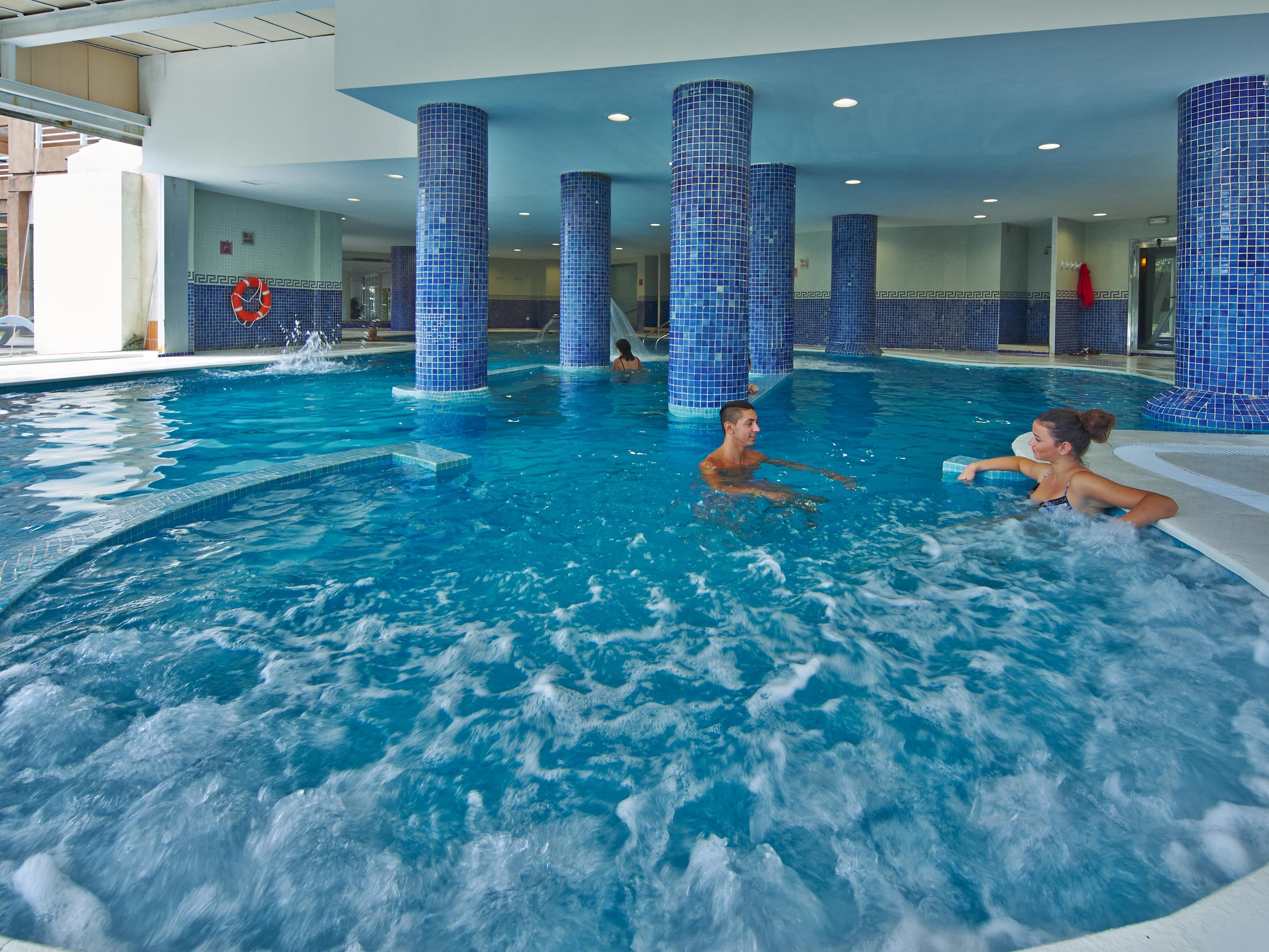 Hotel Illot Suites Cala Ratjada  Buitenkant foto