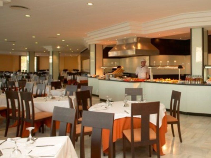 Hotel Illot Suites Cala Ratjada  Buitenkant foto