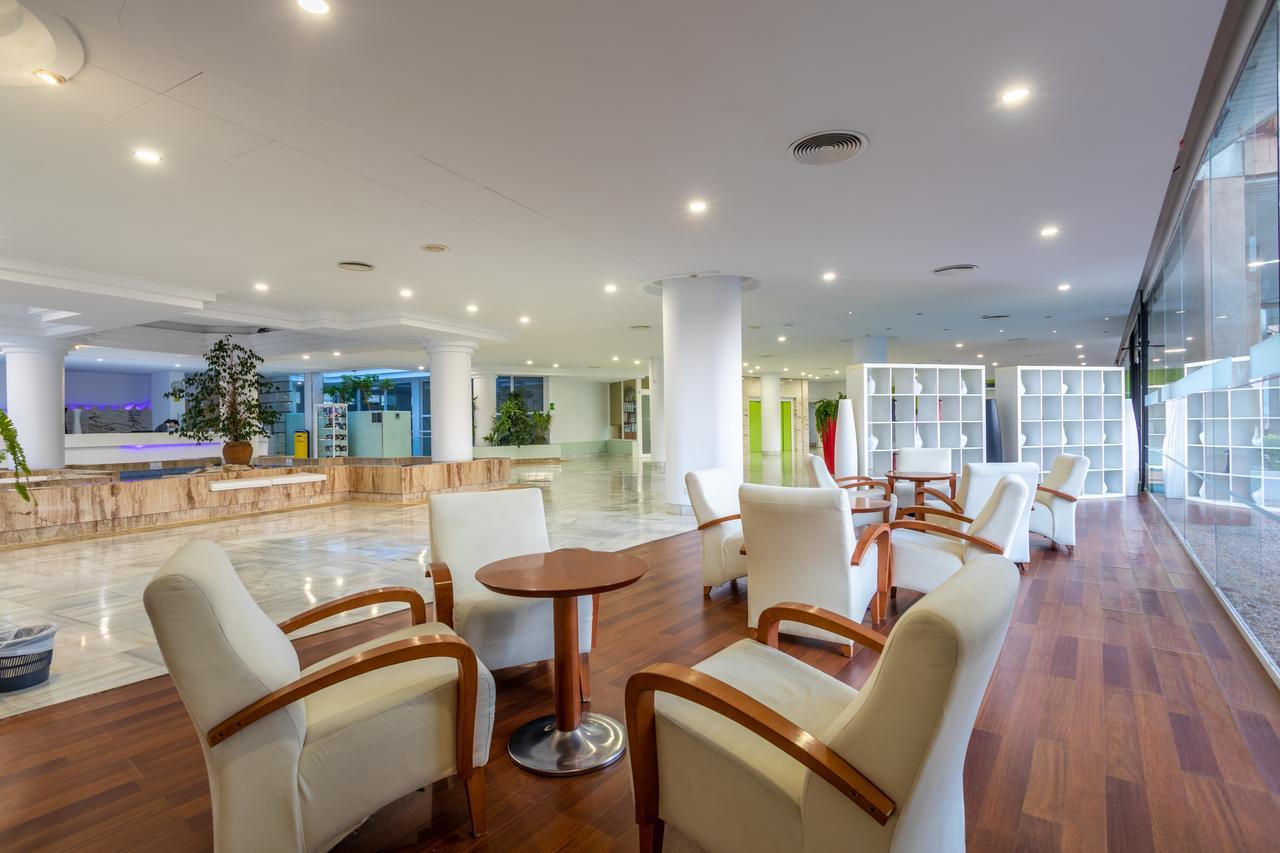Hotel Illot Suites Cala Ratjada  Buitenkant foto