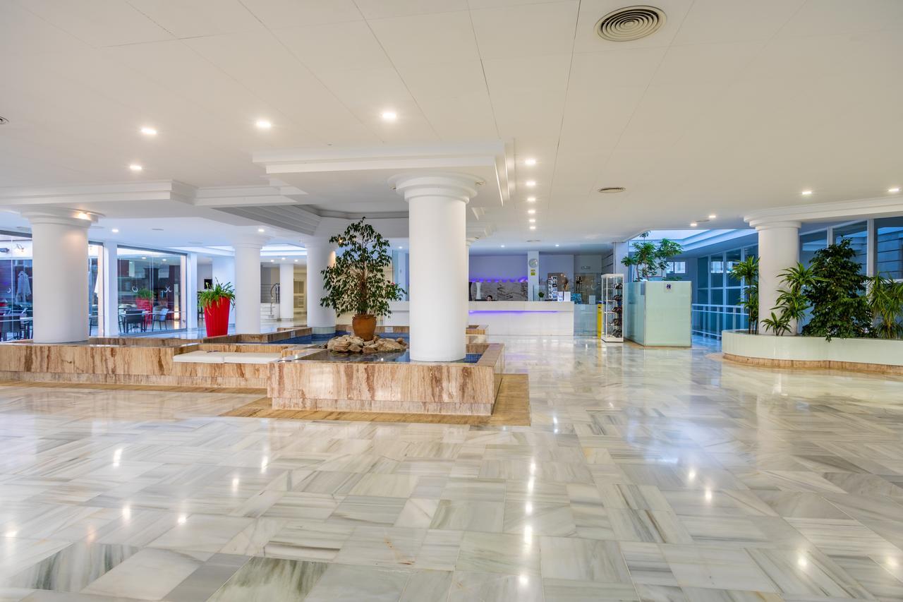 Hotel Illot Suites Cala Ratjada  Buitenkant foto