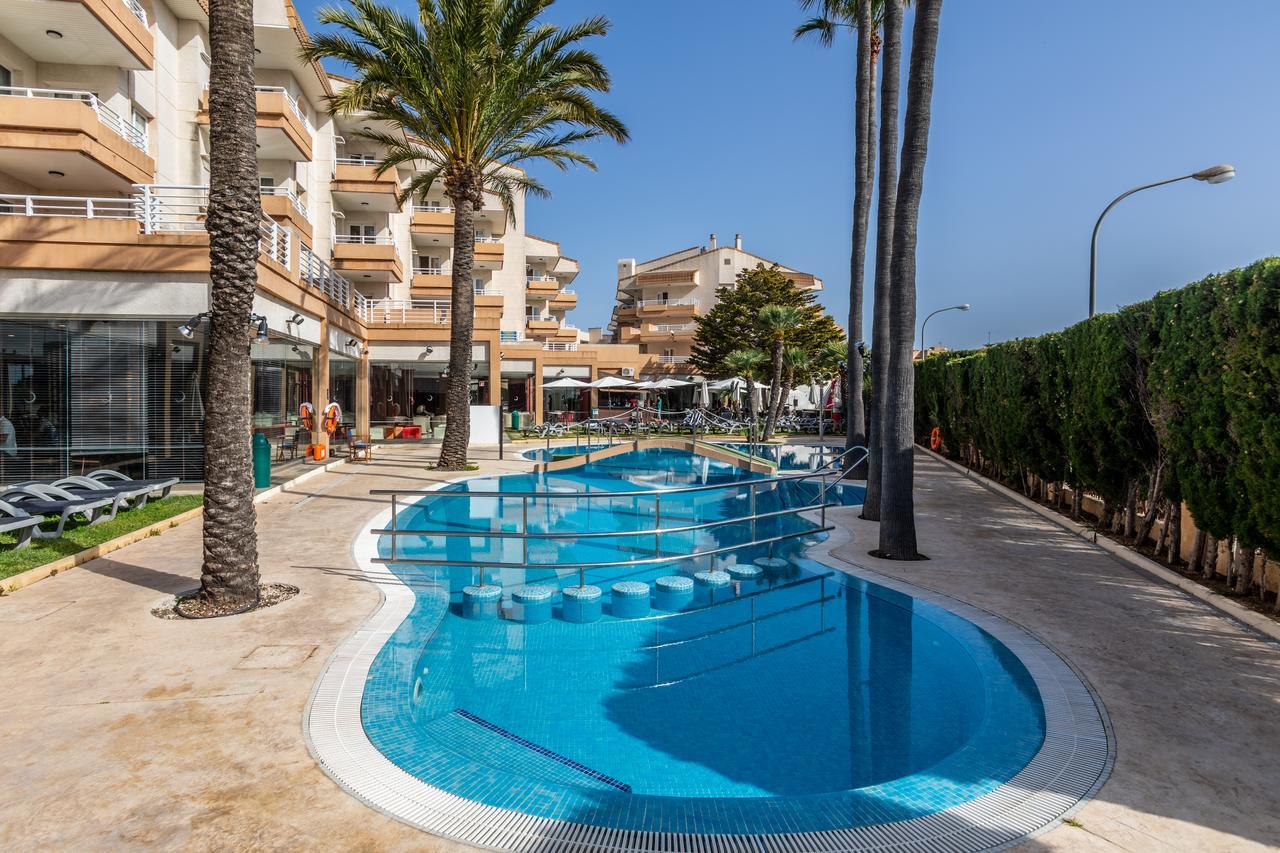 Hotel Illot Suites Cala Ratjada  Buitenkant foto